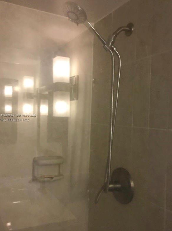 GRENADIER GARDENS - Residential Lease