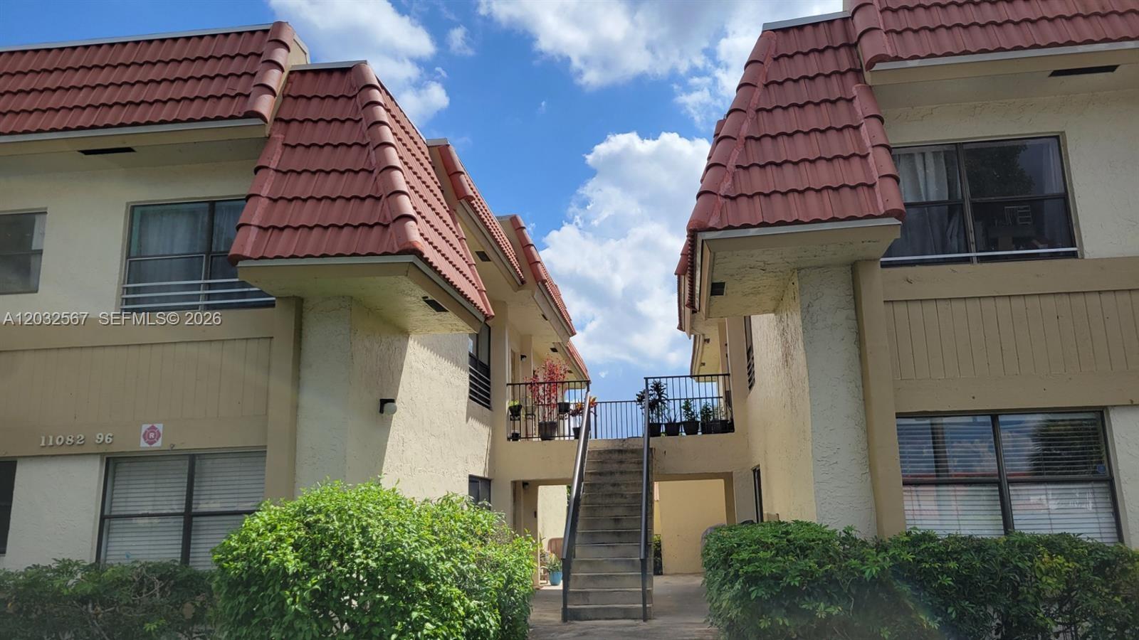 Beautiful first floor Apartment in Coral Springs. Super FAST Tenant approval. Beautifully maintained 2-bedroom,2-bathroom apartment located in the heart of Coral Springs. This updated unit features a modern kitchen with SS appliances and renovated bathrooms, stylish laminated flooring, and each bedroom has custom made closets with tailored shelving and are equipped with ceiling fans for added comfort. Unit also provides tenant with NEW washer and dryer inside the unit. The managment send pest control first saturday of each month. 1 Designated parking space plus guess and access to the community pool. The property is near major roads and interstates, making commuting a breeze. You'll also be just minutes away from supermarkets, shopping centers,and schools.