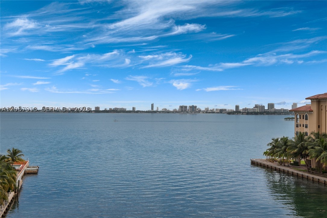 Icon Bay - Residential Lease