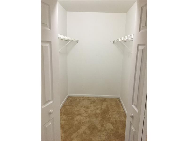 SEAPINES - Residential Lease