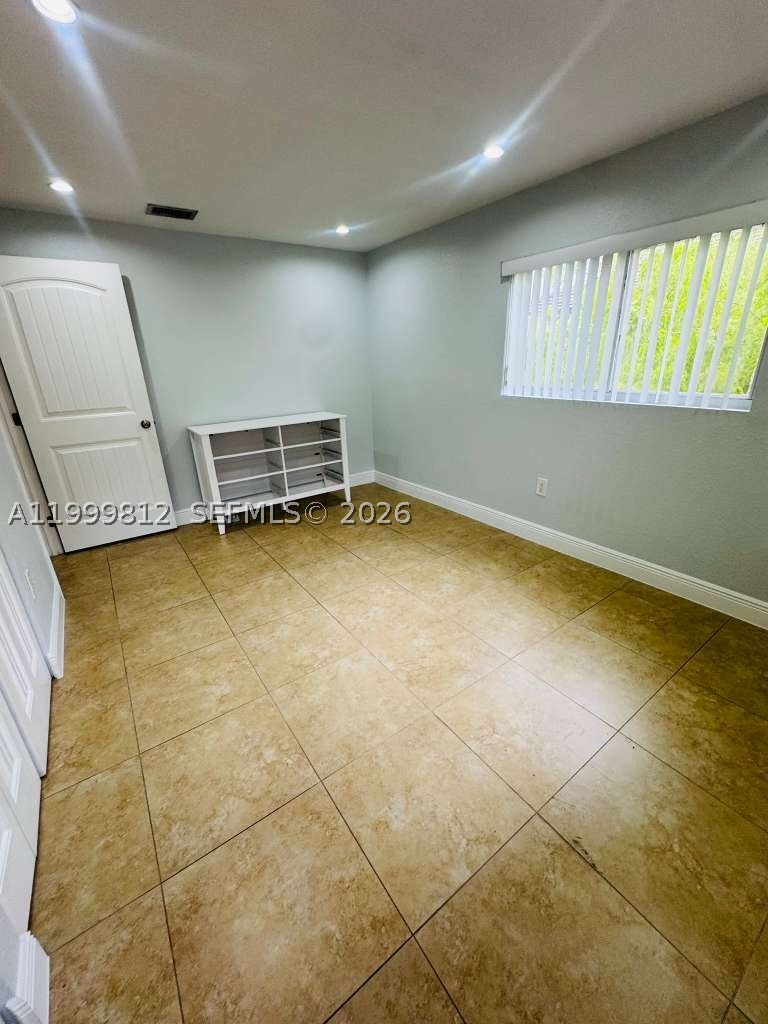 WATERVIEW CONDO - Residential