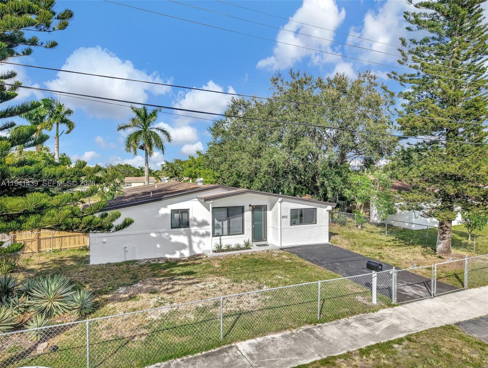 CAROL CITY 4TH ADDN - Residential