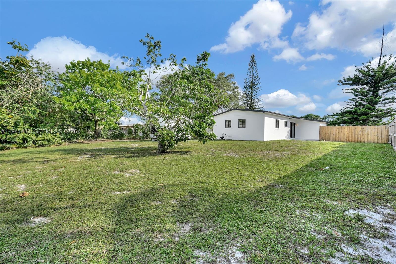 CAROL CITY 4TH ADDN - Residential