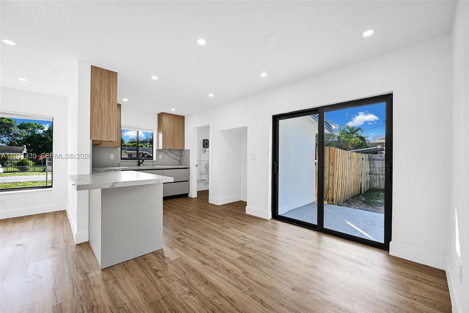 CAROL CITY 4TH ADDN - Residential