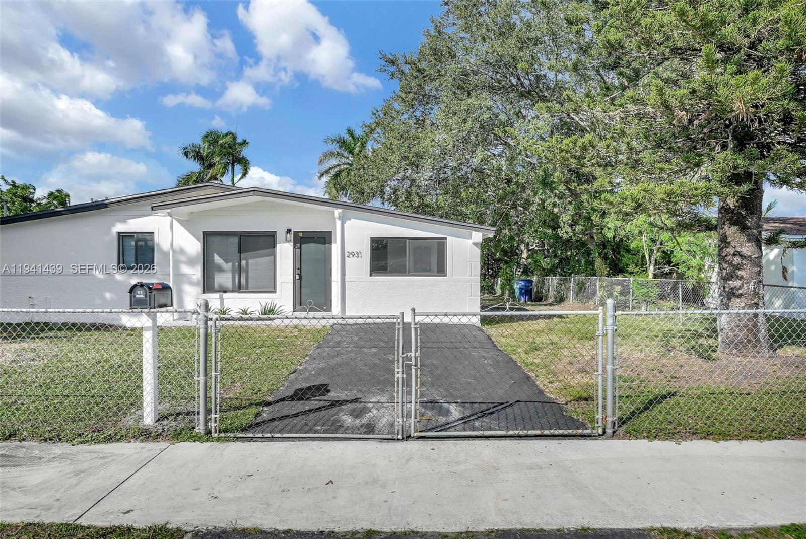 CAROL CITY 4TH ADDN - Residential