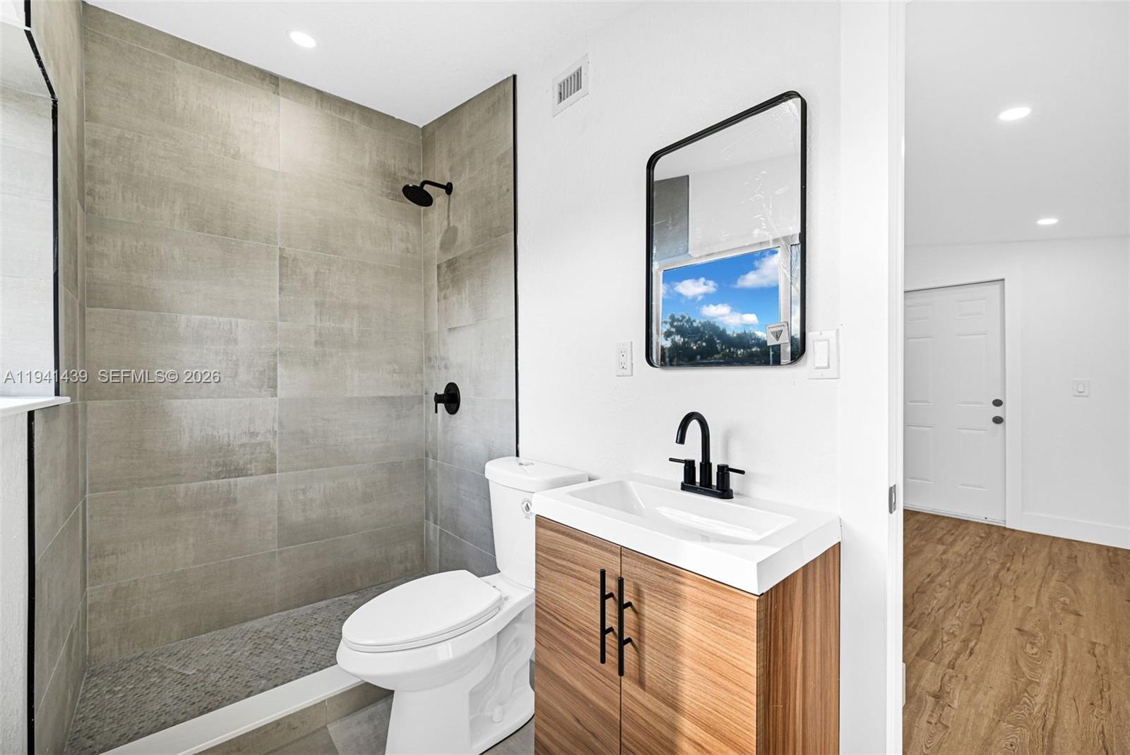 CAROL CITY 4TH ADDN - Residential