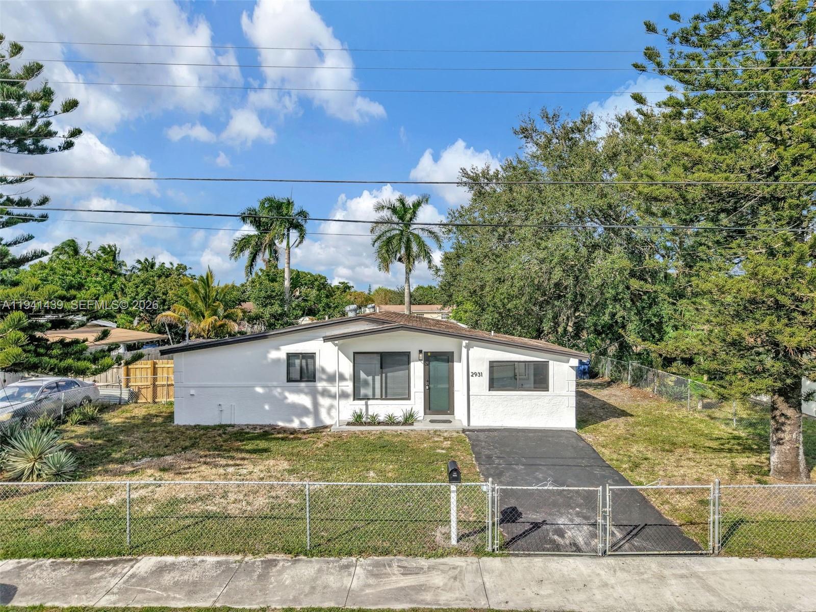 CAROL CITY 4TH ADDN - Residential