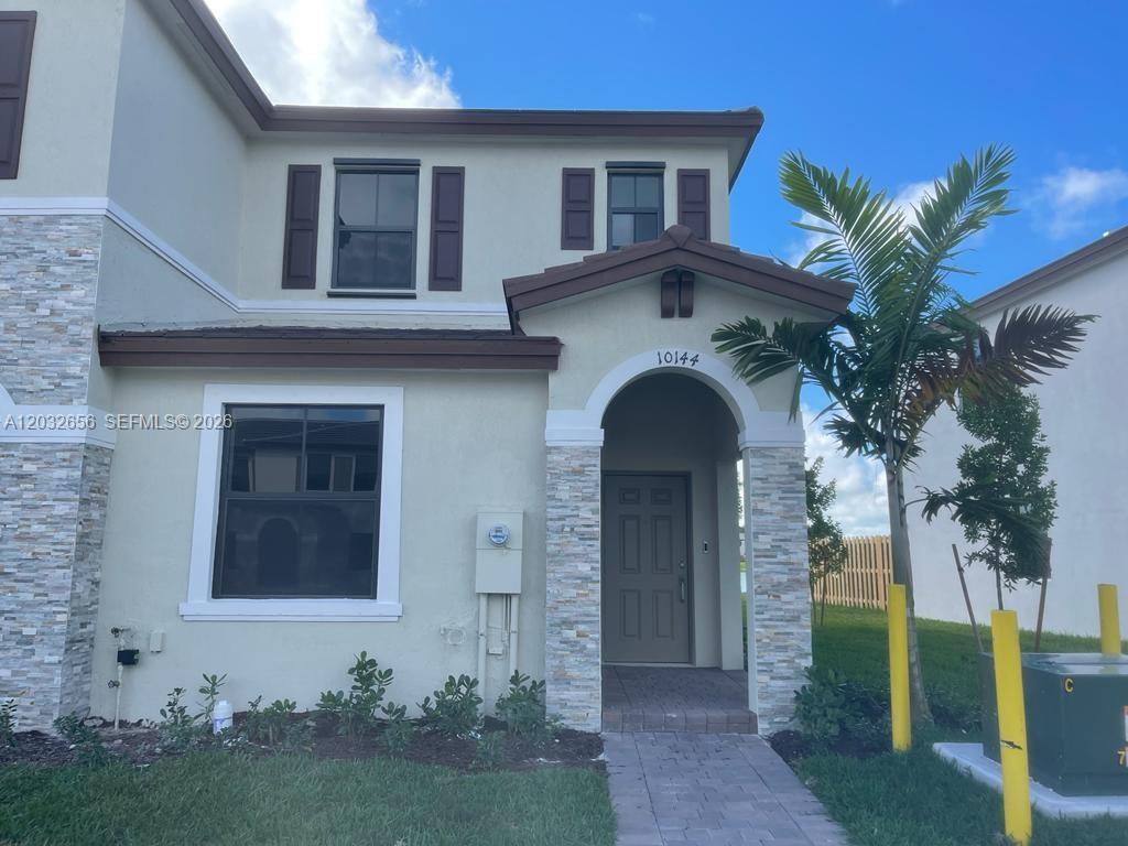 ENCLAVE SOUTH PHASE 2 - Residential