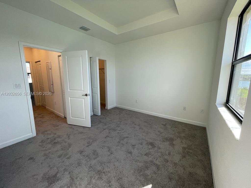ENCLAVE SOUTH PHASE 2 - Residential