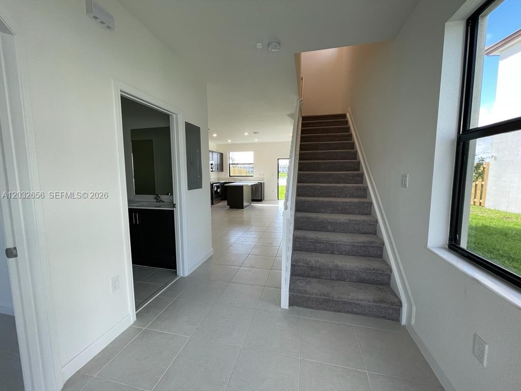 ENCLAVE SOUTH PHASE 2 - Residential