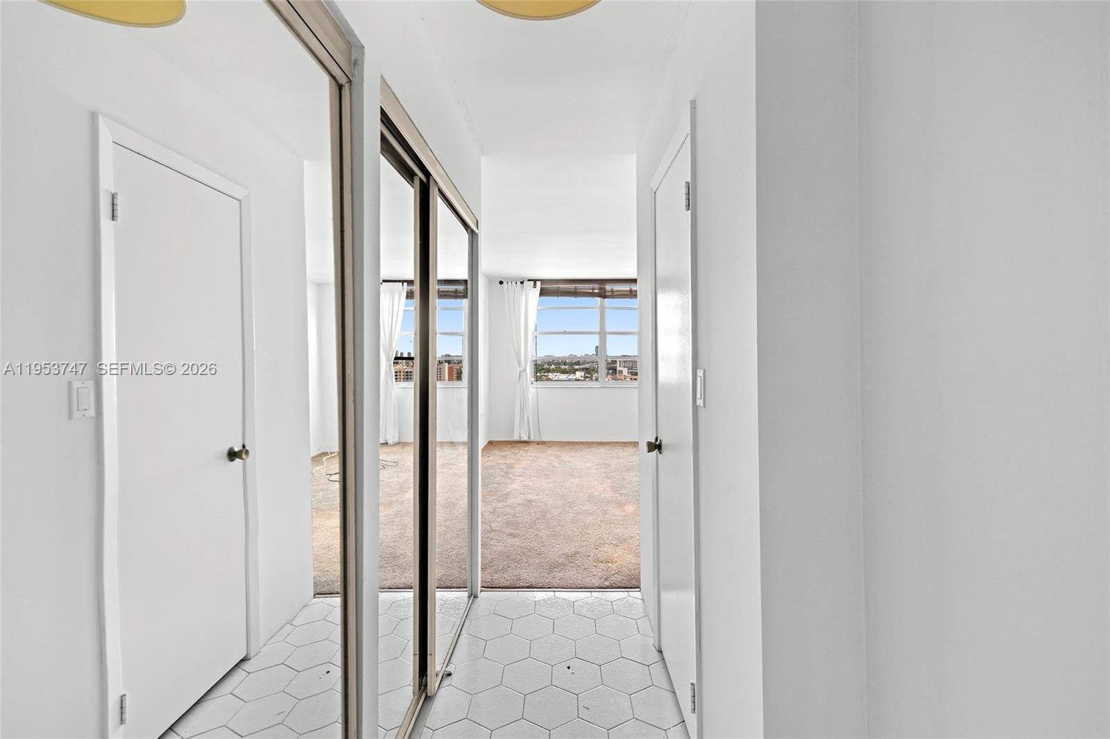 COMMODORE PLAZA CONDO - Residential