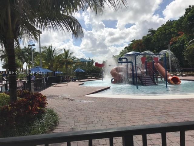 SILVER PALM EAST SECTION - Residential