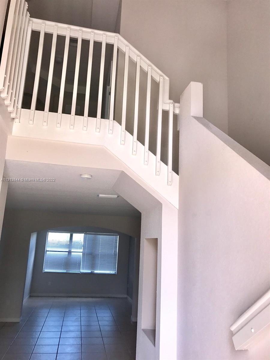 SILVER PALM EAST SECTION - Residential