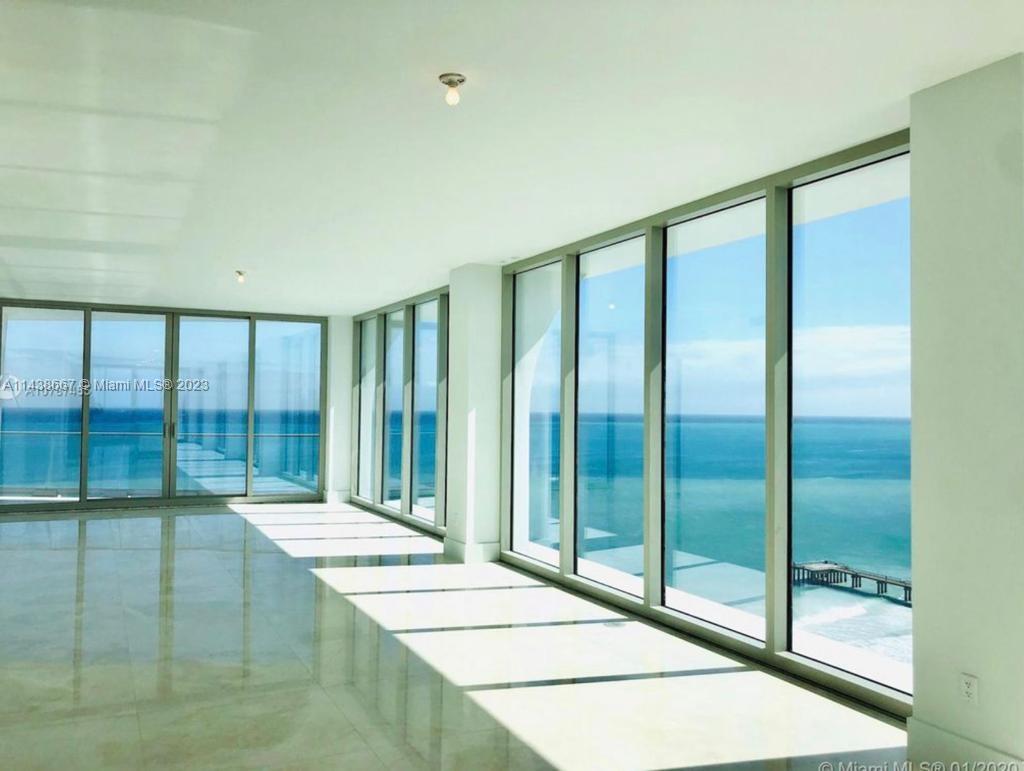 JADE SIGNATURE CONDO - Residential