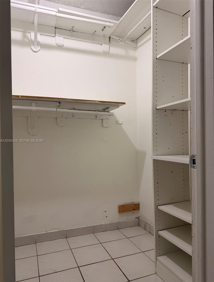 SON VIDA CONDO - Residential Lease