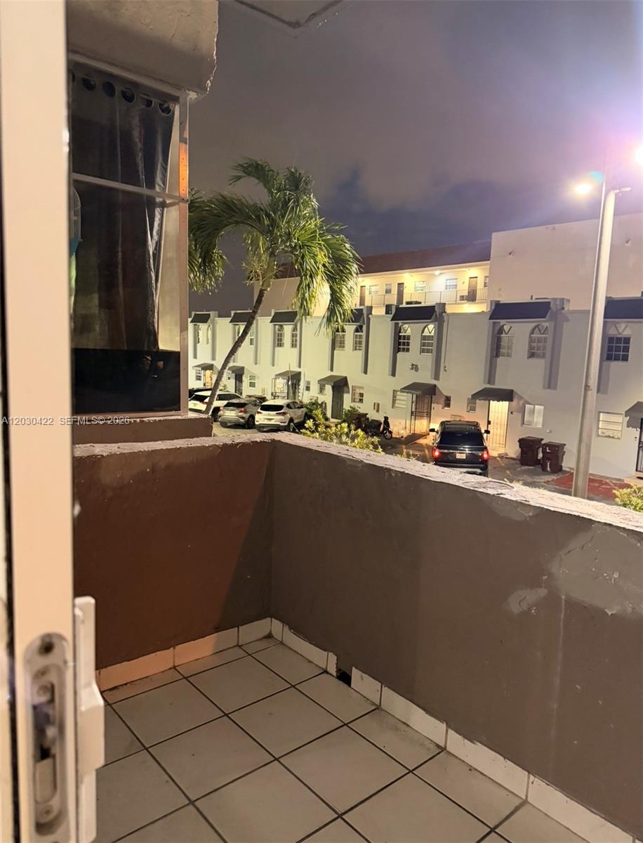 SON VIDA CONDO - Residential Lease