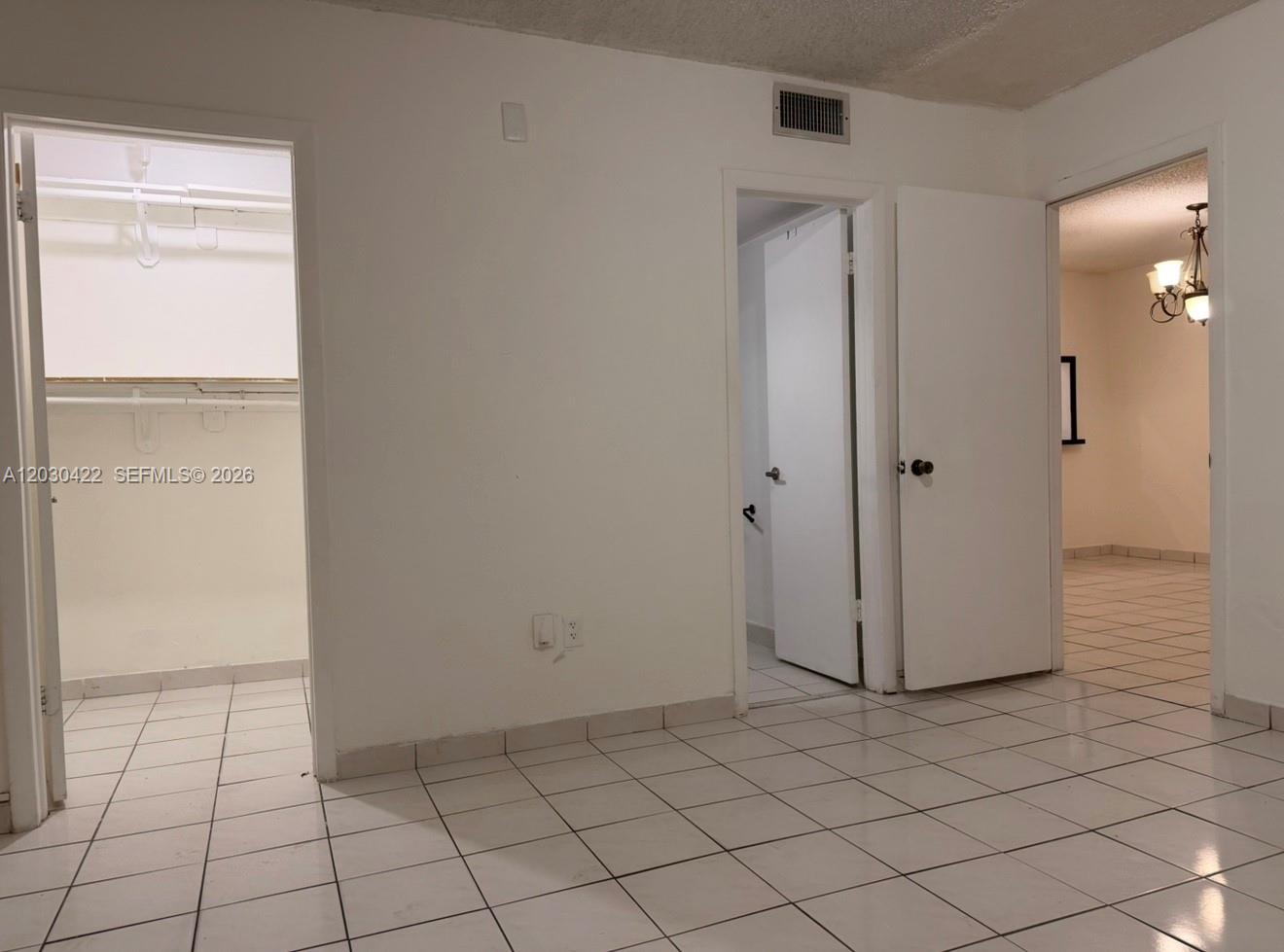 SON VIDA CONDO - Residential Lease