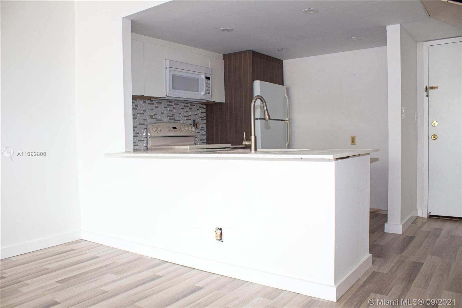 DE SOTO PARK CONDO - Residential