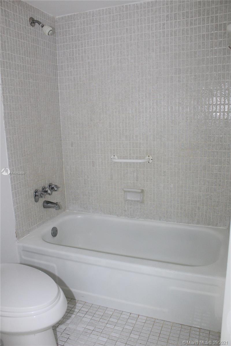 DE SOTO PARK CONDO - Residential
