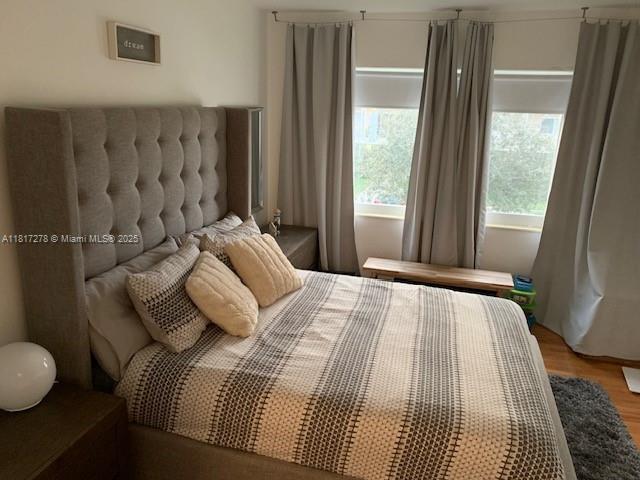 SHORES PLAZA EAST CONDO - Residential Lease