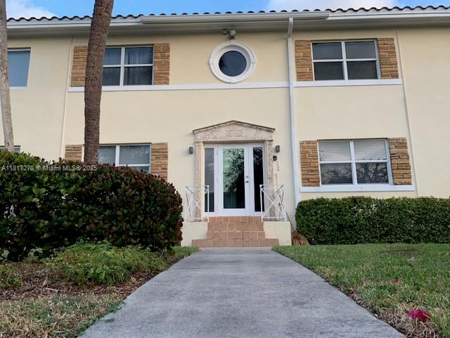SHORES PLAZA EAST CONDO - Residential Lease