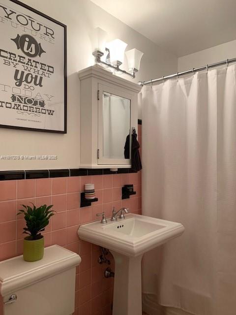 SHORES PLAZA EAST CONDO - Residential Lease