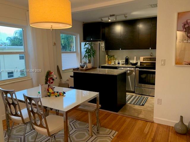 SHORES PLAZA EAST CONDO - Residential Lease
