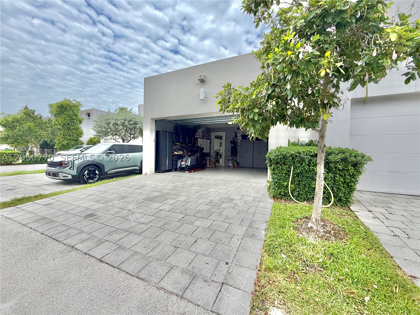 LANDMARK AT DORAL - Residential Lease