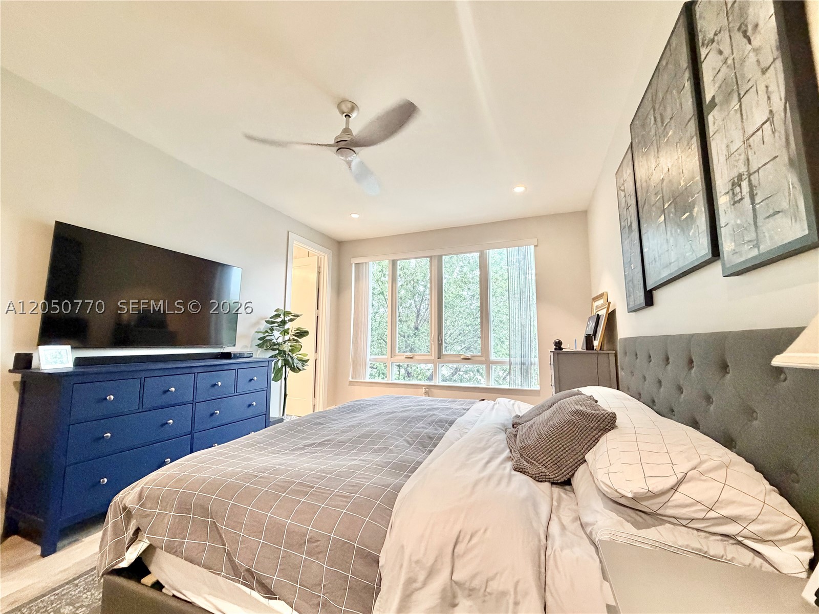 LANDMARK AT DORAL - Residential Lease
