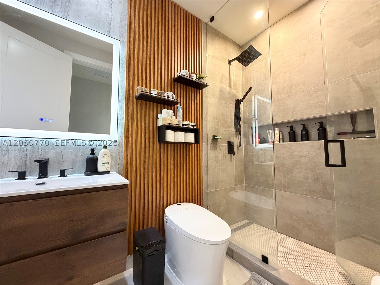 LANDMARK AT DORAL - Residential Lease