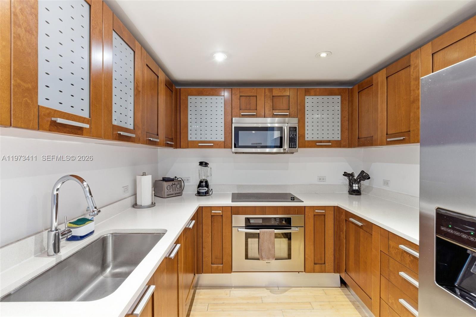 OCEAN FIVE CONDO - Residential