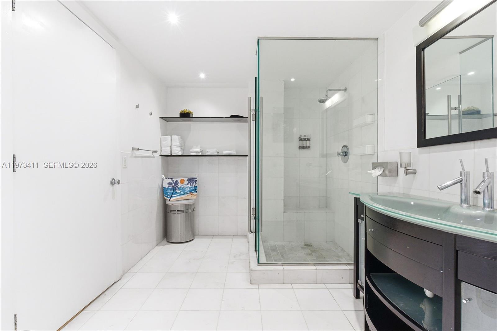 OCEAN FIVE CONDO - Residential