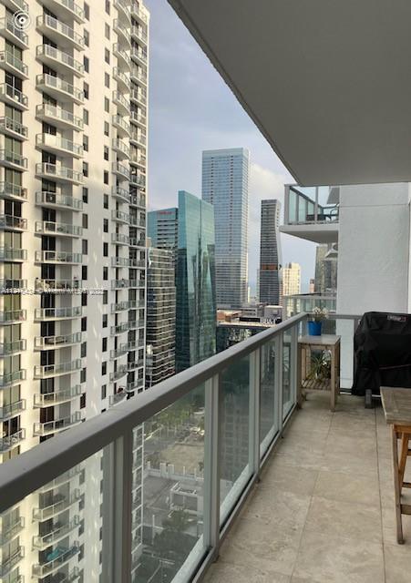 1060 BRICKELL CONDO - Residential Lease