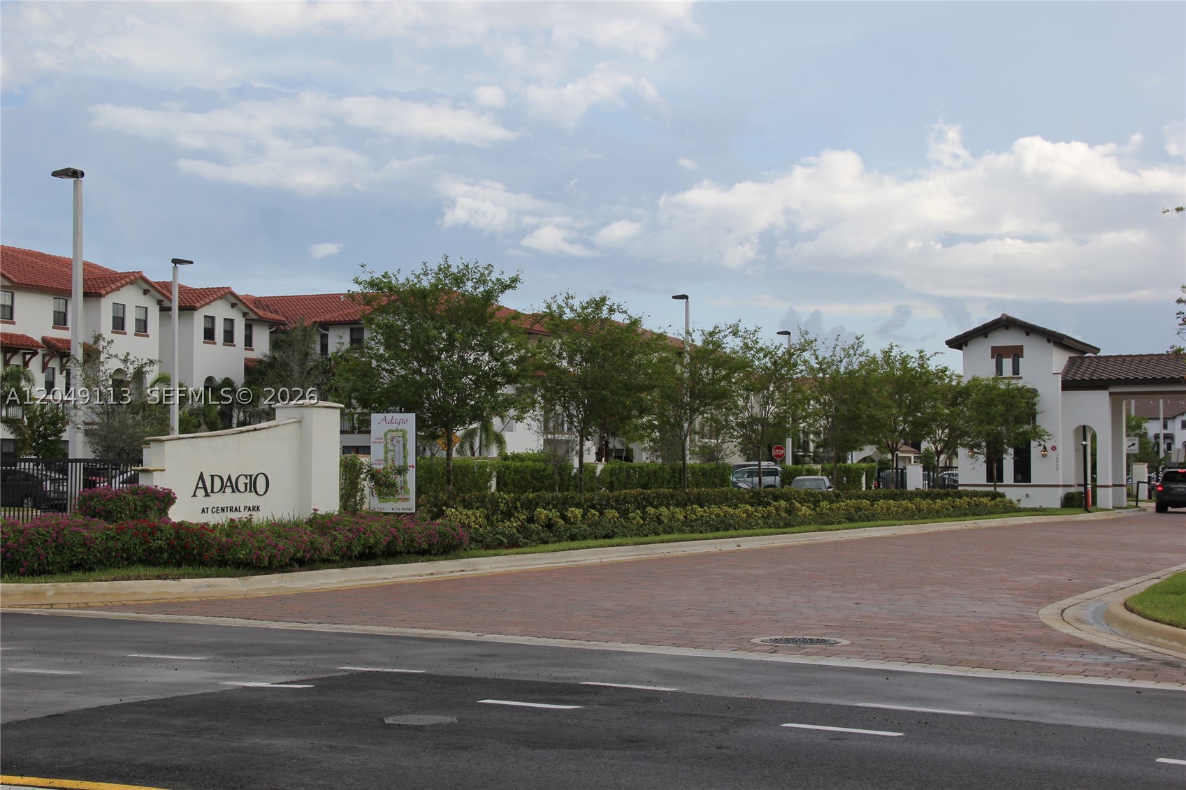 ADAGIO AT CENTRAL PARK CO - Residential