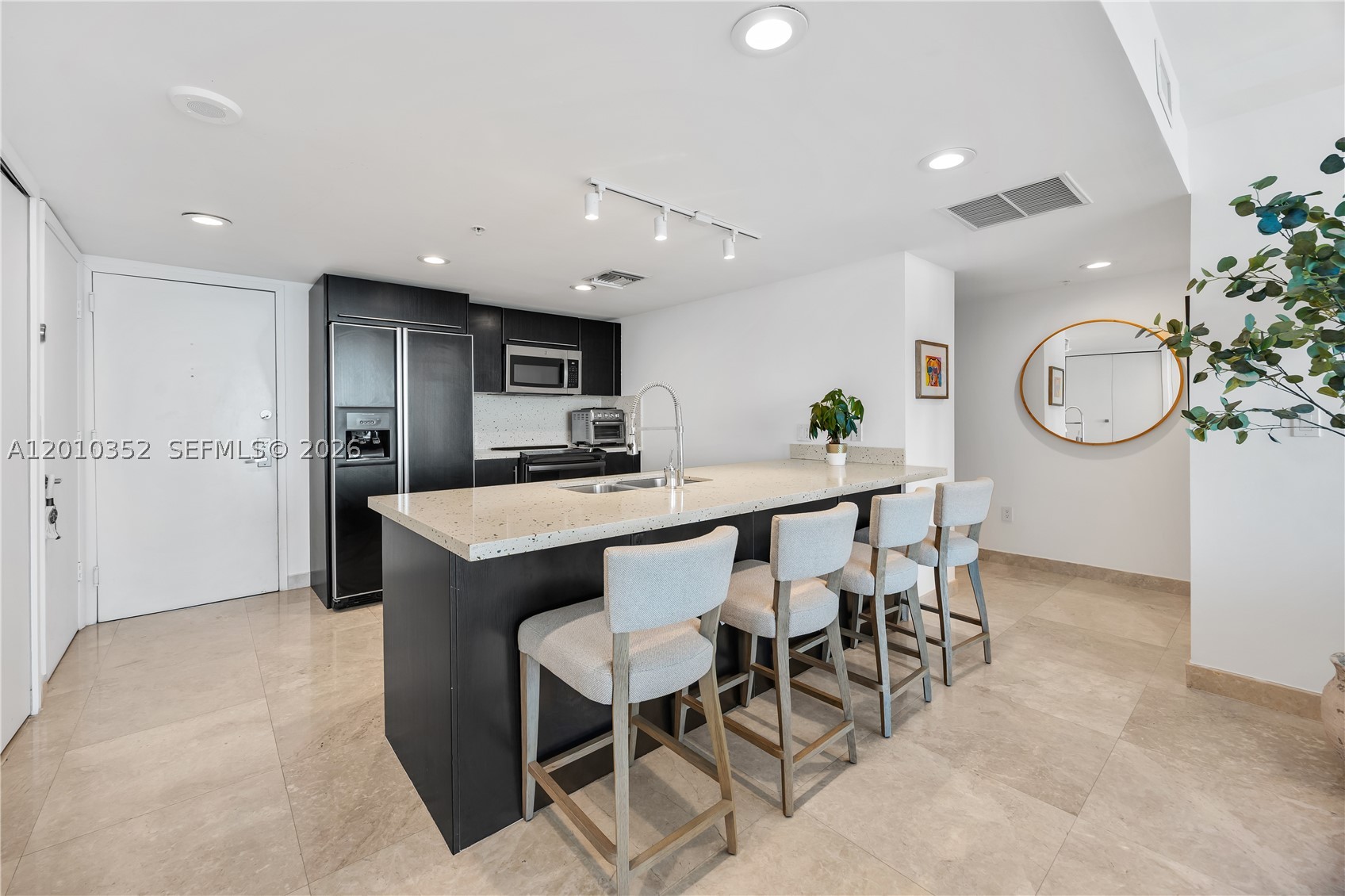 ONYX ON THE BAY CONDO - Residential