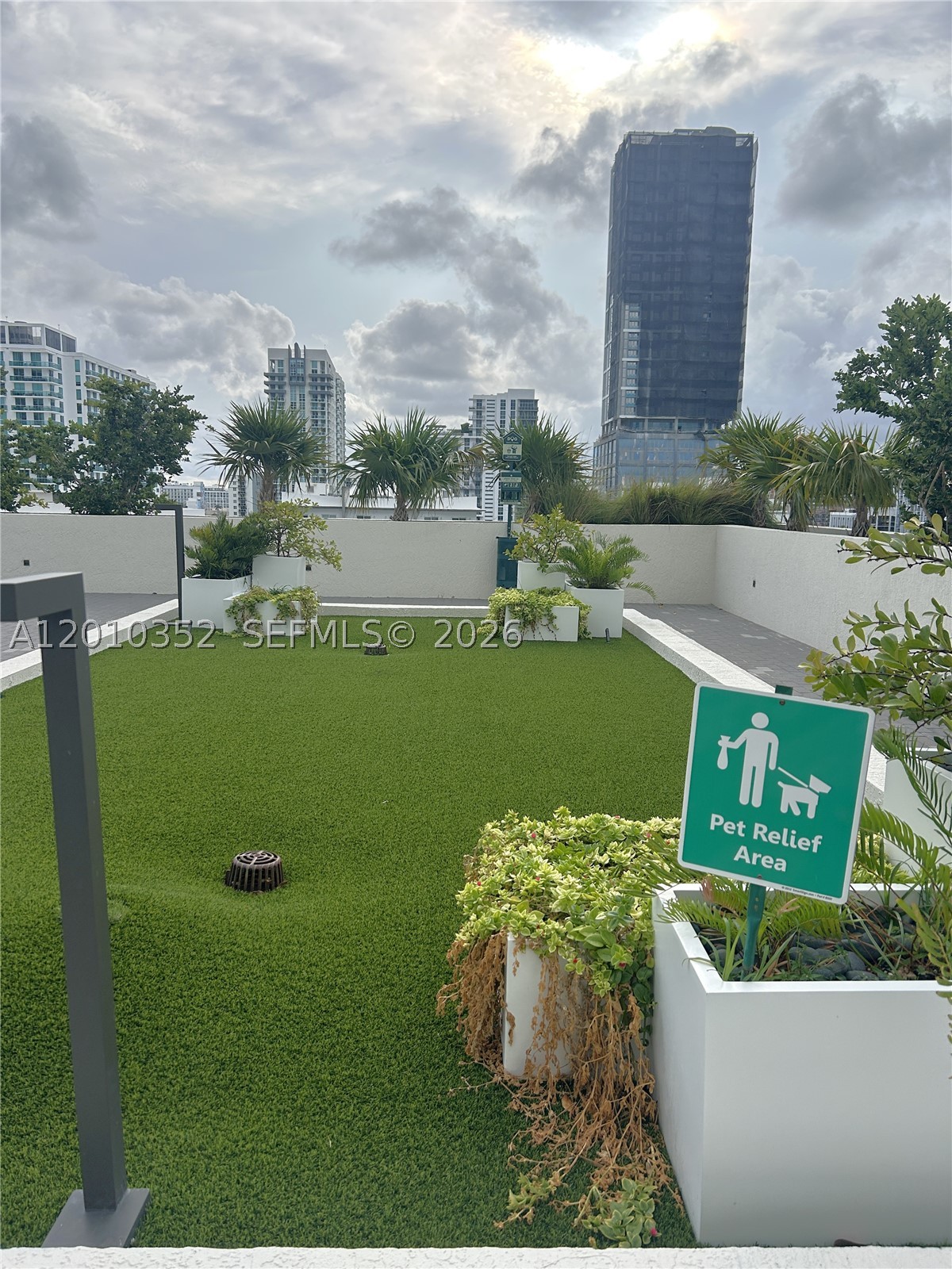 ONYX ON THE BAY CONDO - Residential