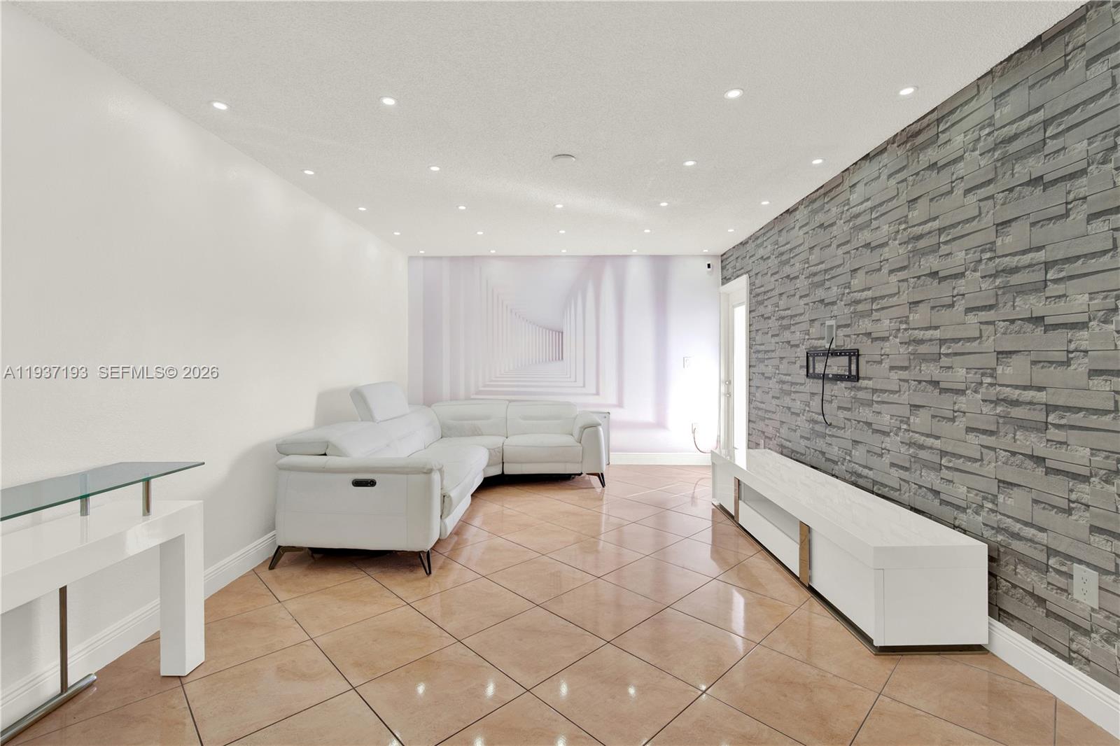 WESTLAND GARDENS CONDO - Residential