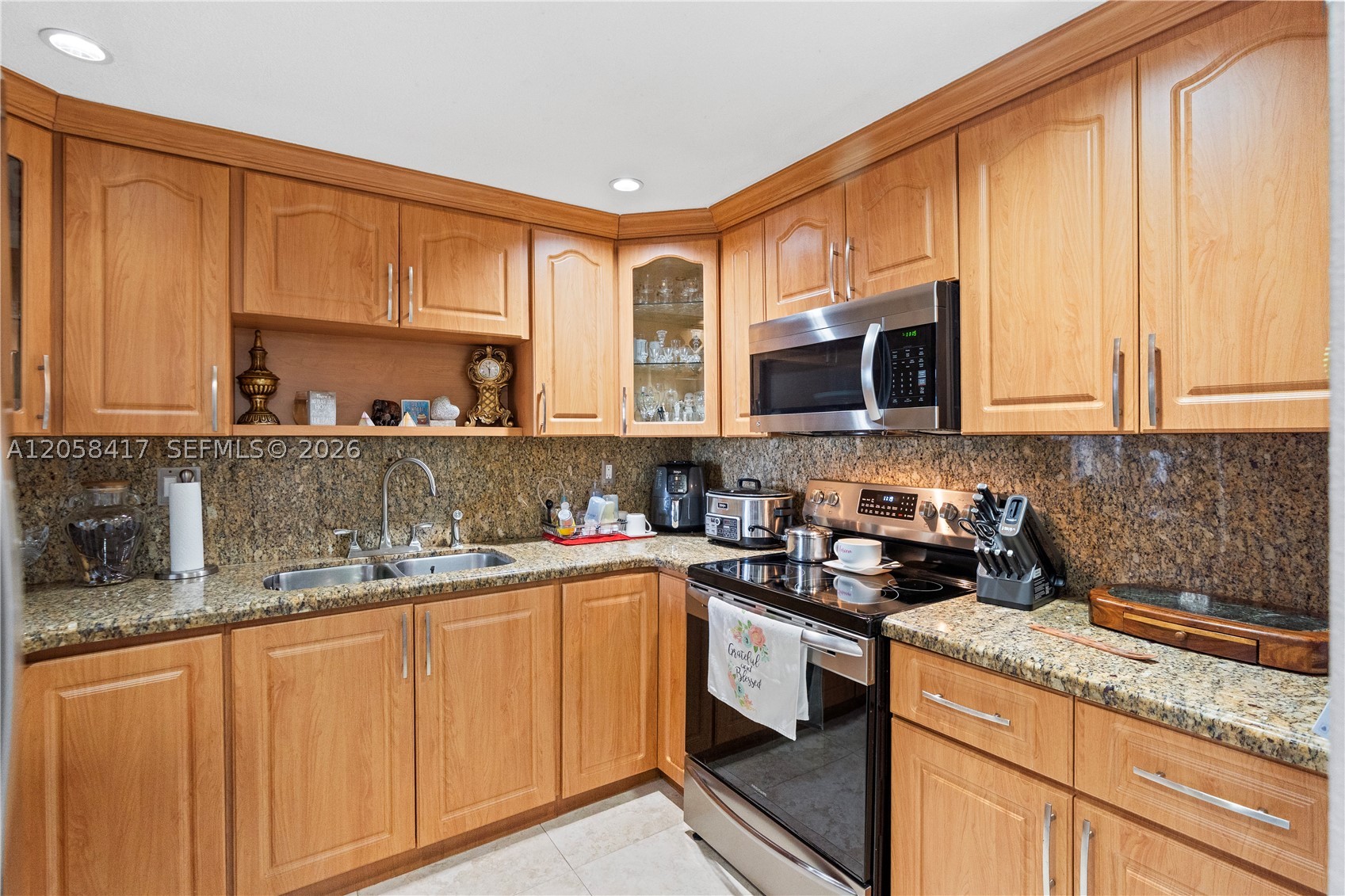 ANDES CONDO - Residential