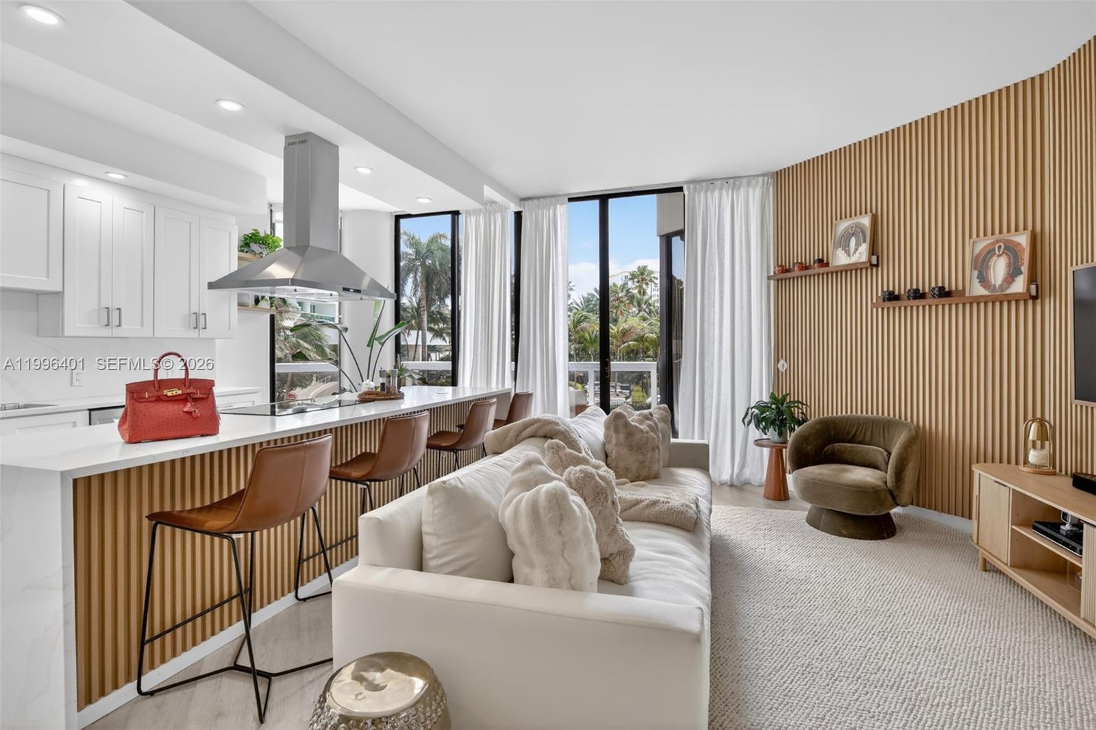 THE LANDMARK CONDO - Residential
