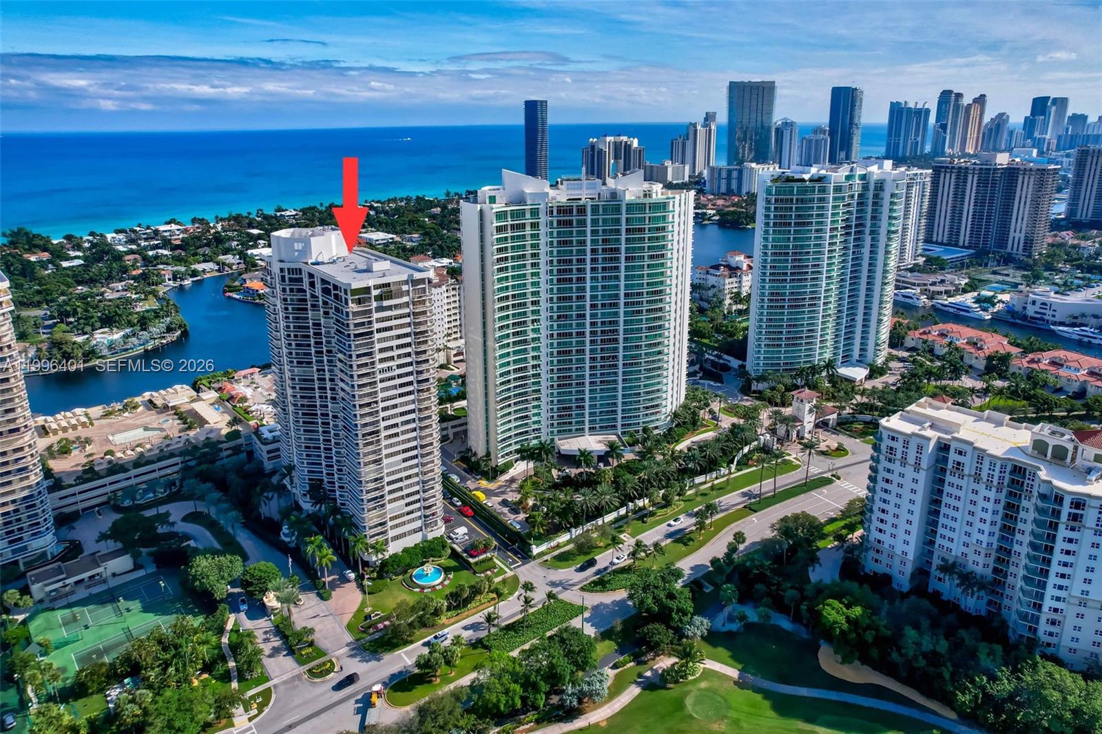 THE LANDMARK CONDO - Residential