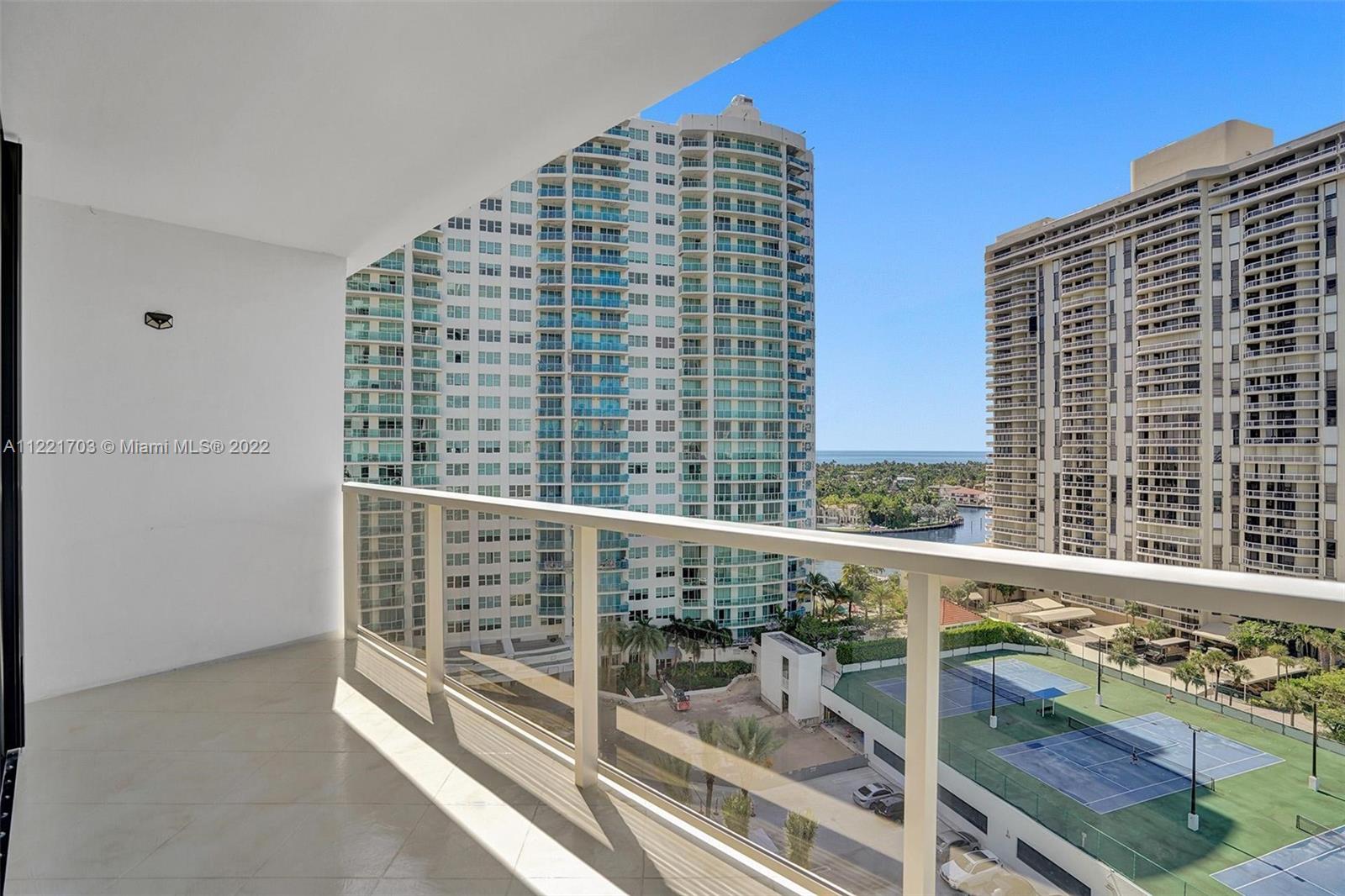 HAMPTONS WEST CONDO - Residential