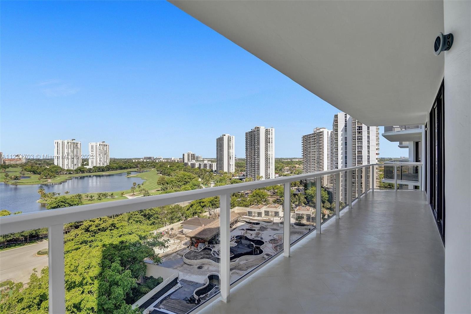 HAMPTONS WEST CONDO - Residential