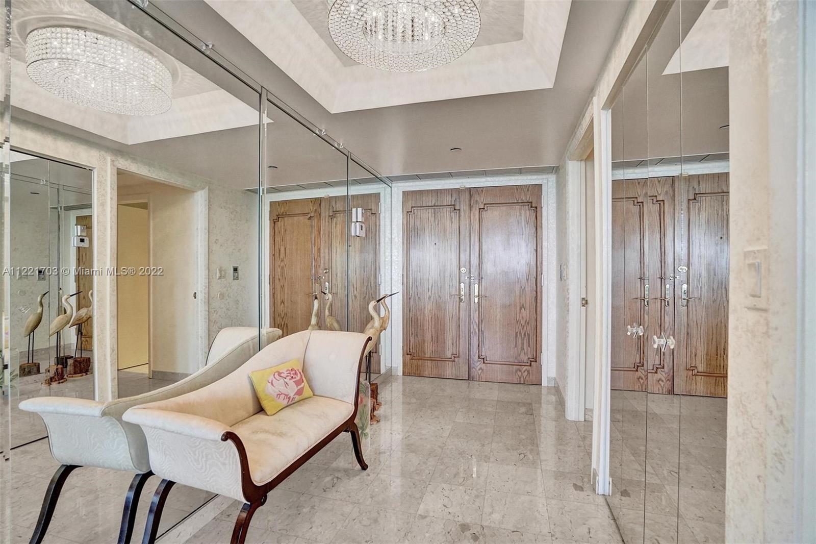 HAMPTONS WEST CONDO - Residential