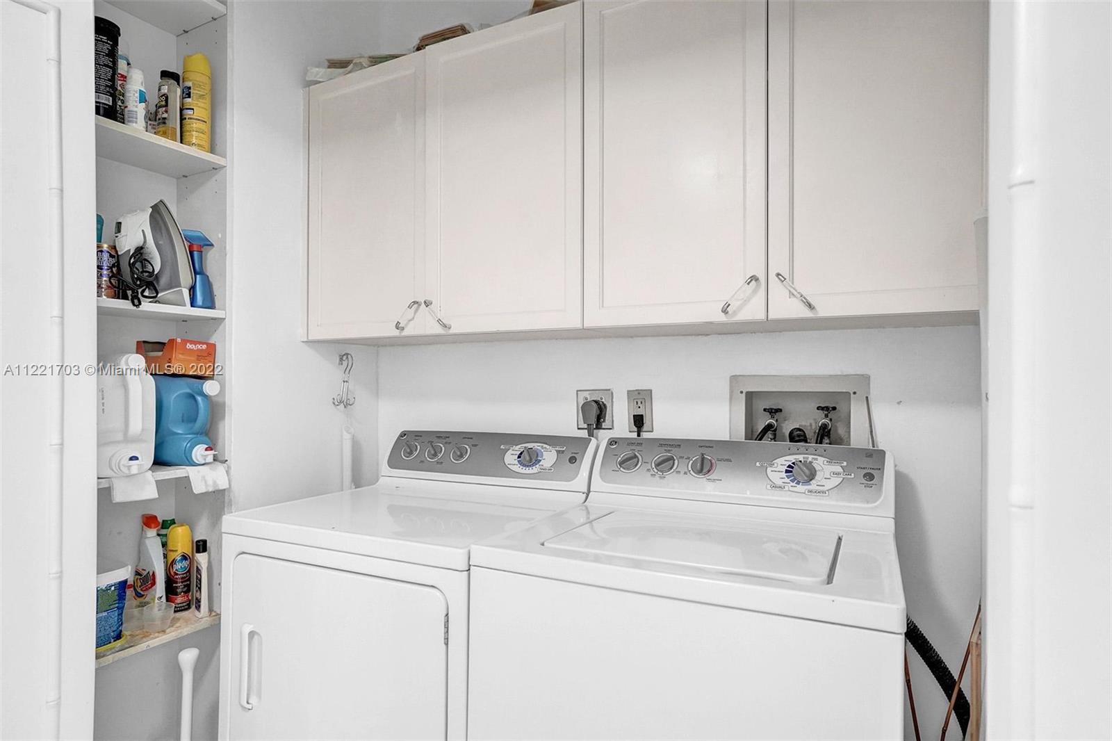 HAMPTONS WEST CONDO - Residential