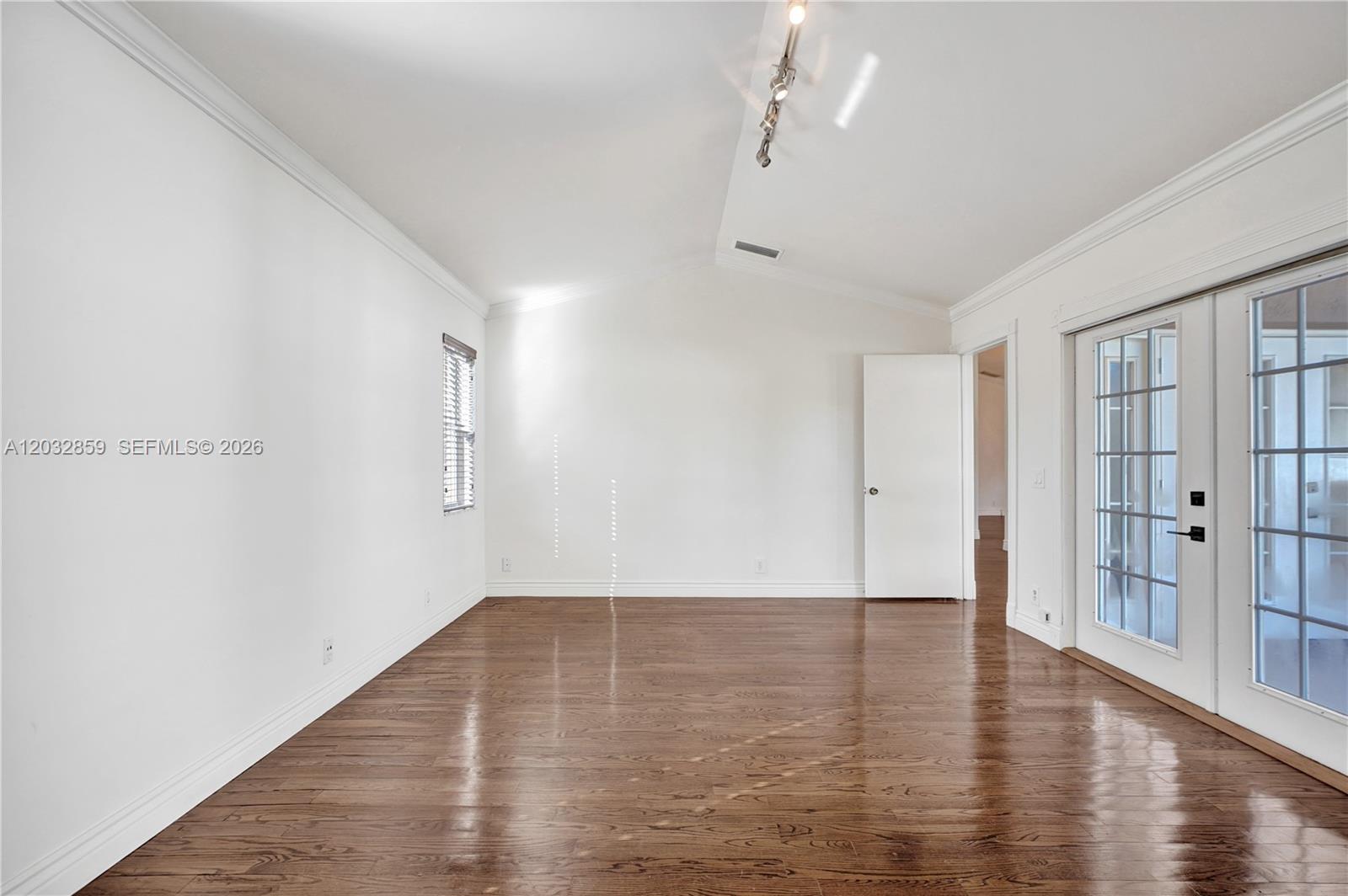 SECTOR 4 NORTH - Residential Lease