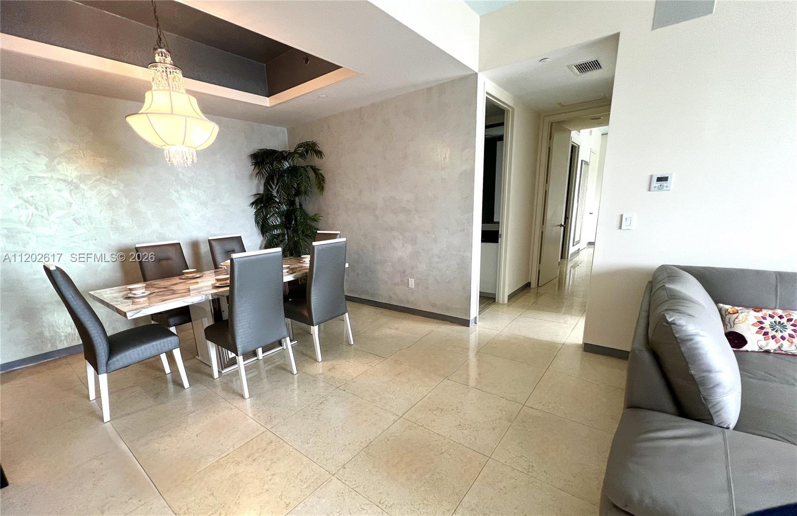 TDR TOWER I CONDO - Residential