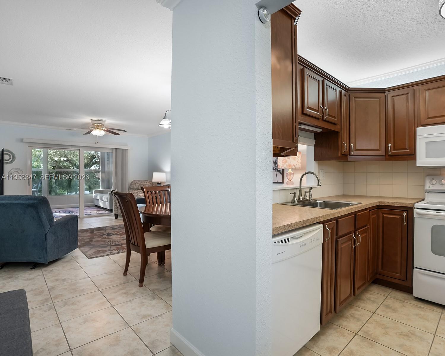 BAMBOO GARDENS CONDO - Residential