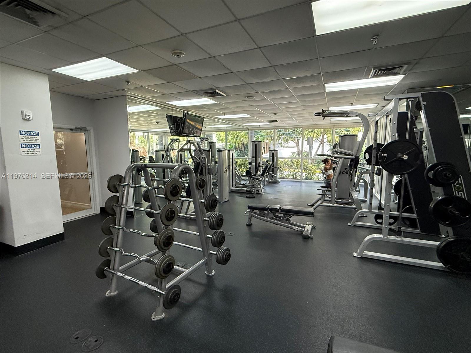 MADISON DOWNTOWN CONDO - Residential