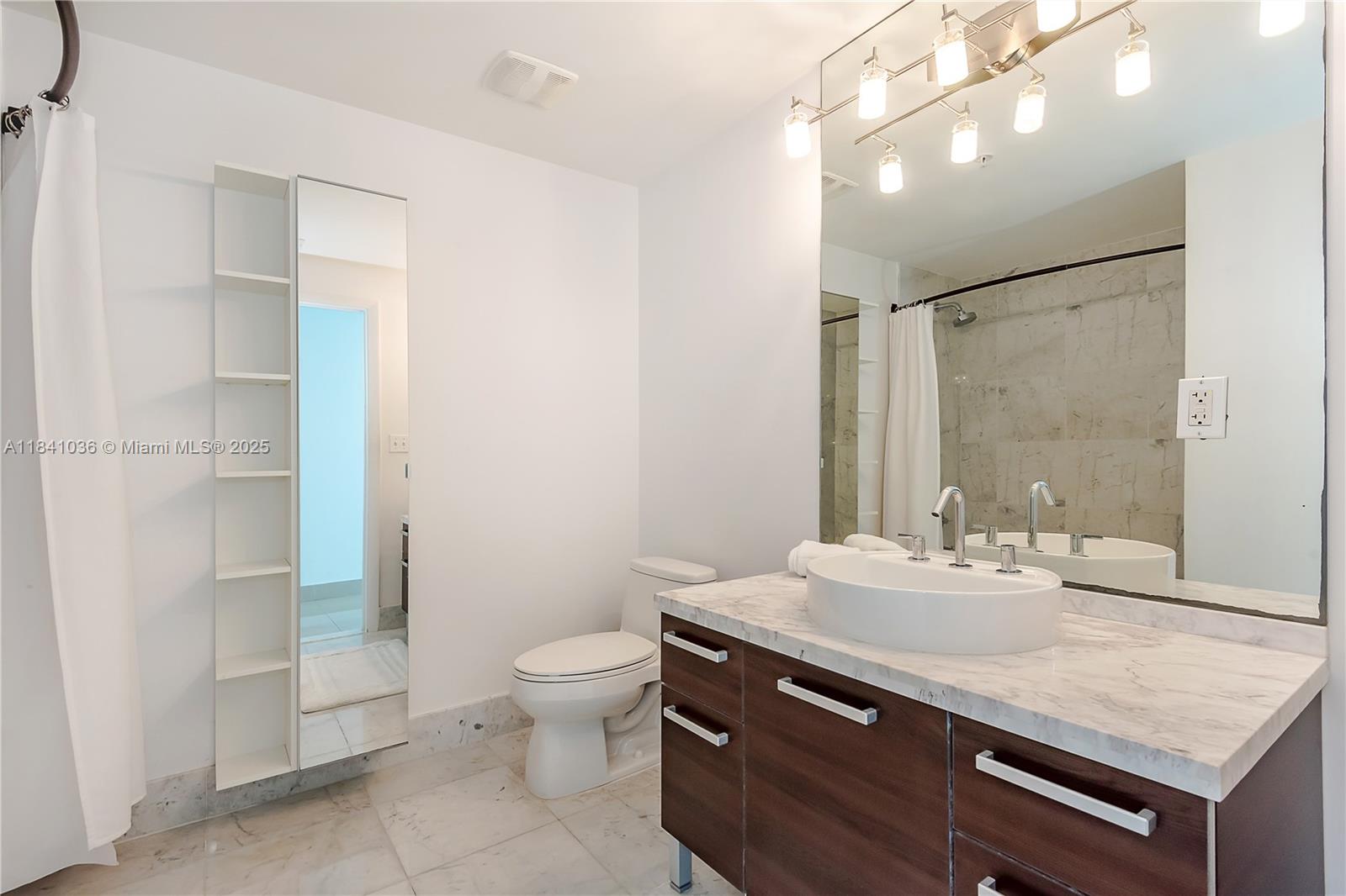 VIZCAYNE SOUTH CONDO - Residential Lease