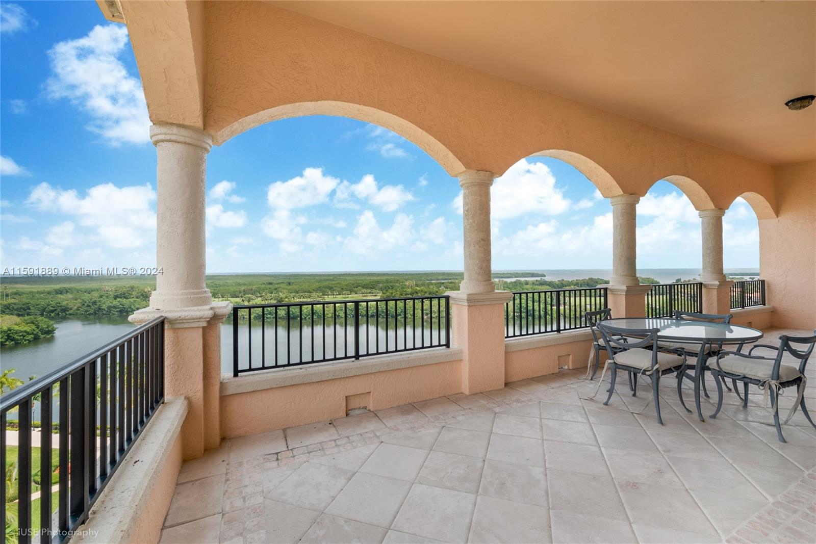 DEERING BAY CONDO II - Residential